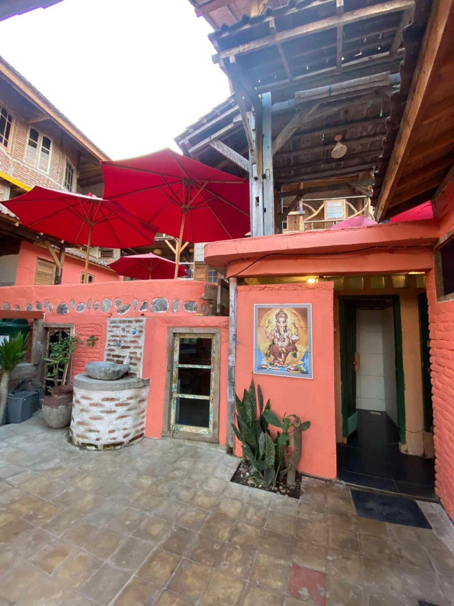Gili La Boheme Hostel Quần đảo Gili Ngoại thất bức ảnh