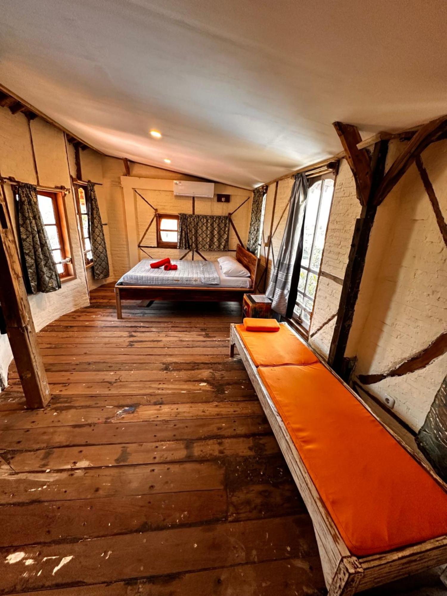 Gili La Boheme Hostel Quần đảo Gili Ngoại thất bức ảnh