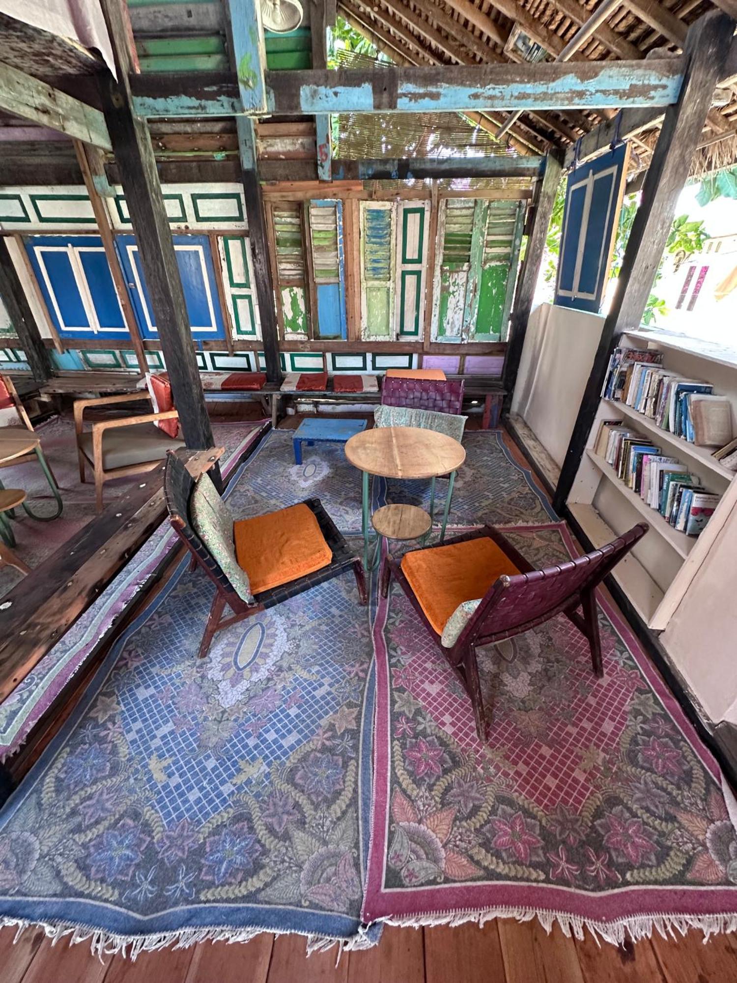 Gili La Boheme Hostel Quần đảo Gili Ngoại thất bức ảnh