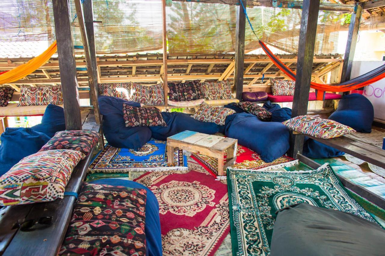 Gili La Boheme Hostel Quần đảo Gili Ngoại thất bức ảnh